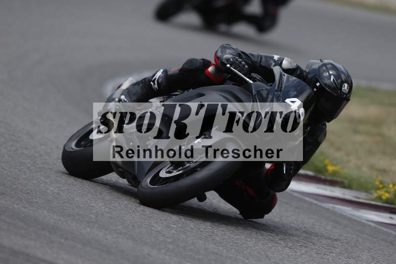 /21 17.06.2026  Ducati Schweiz Track Warmup ADR/Gruppe blau/49